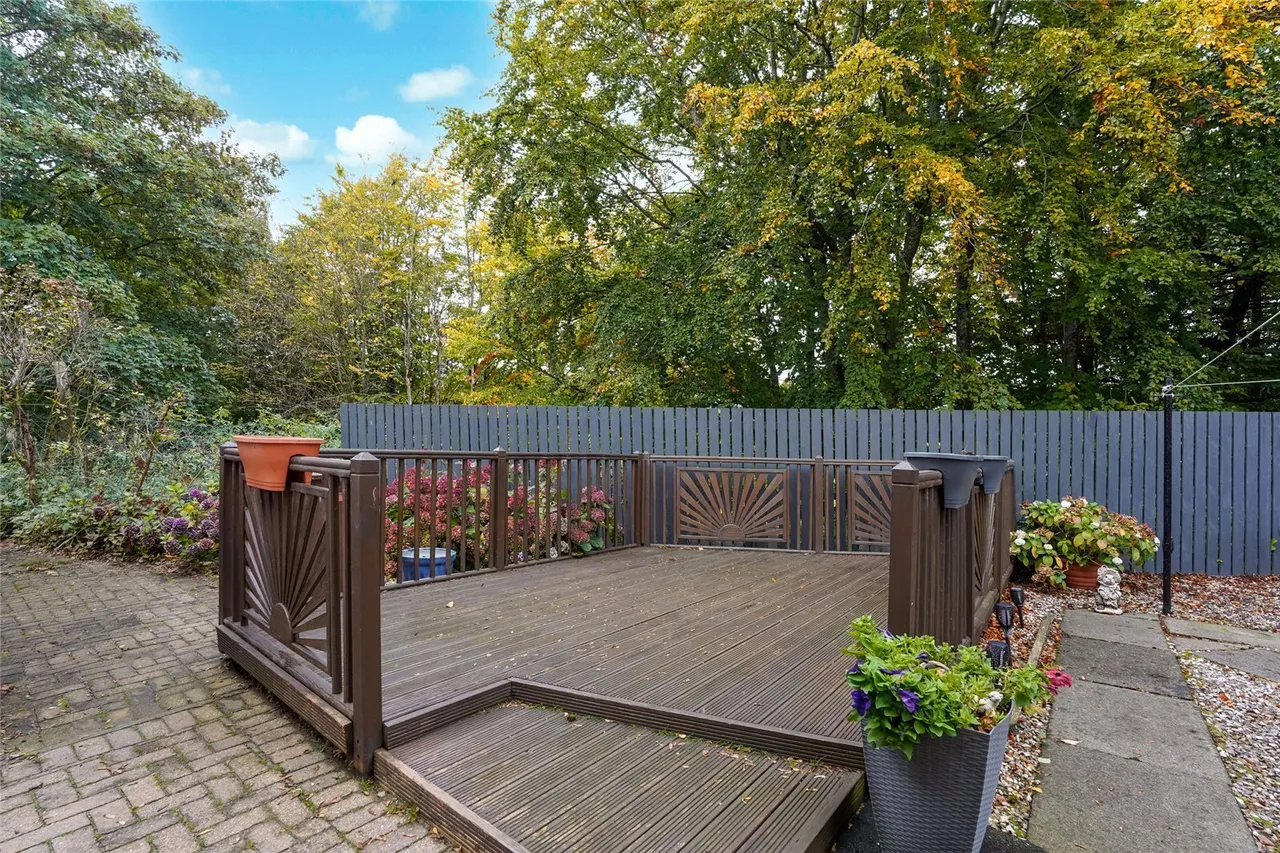 Murray Crescent, Maddiston, FK2, photo 18