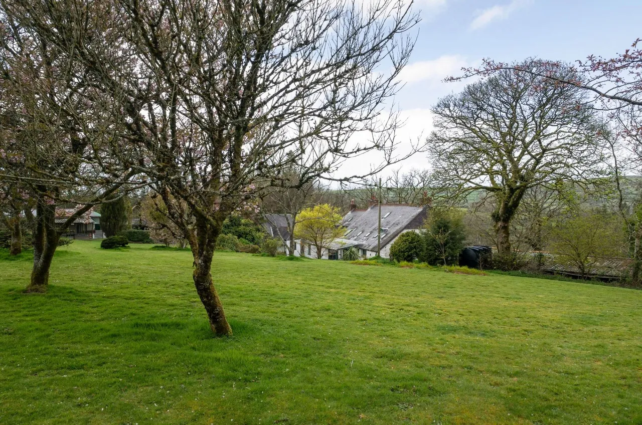 Penbontbren, Login, SA34, photo 38