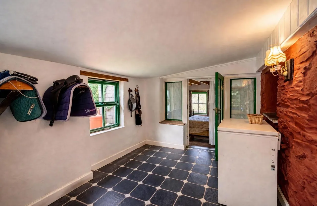 Penbontbren, Login, SA34, photo 4