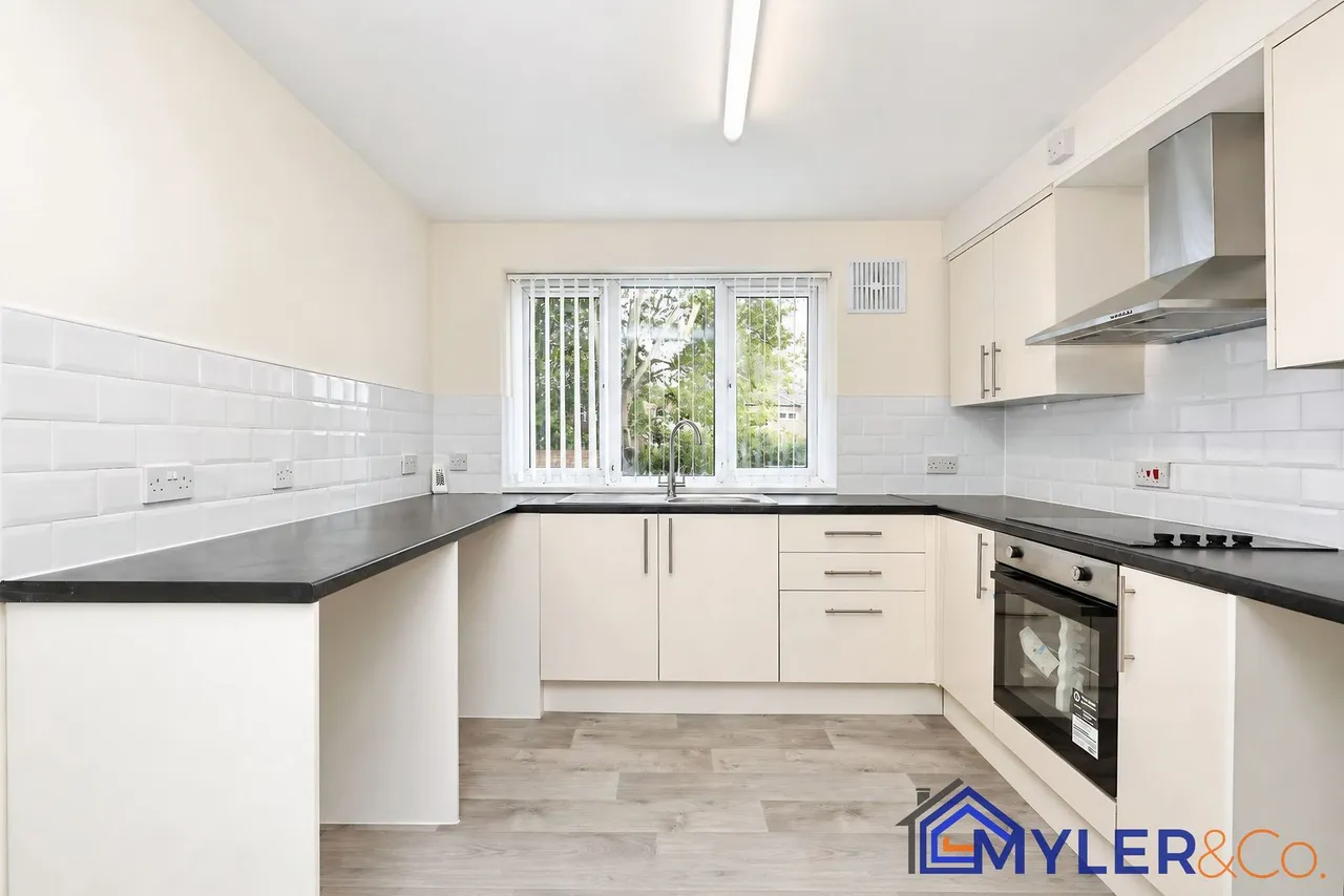 Hough Green Road, Widnes, photo 9