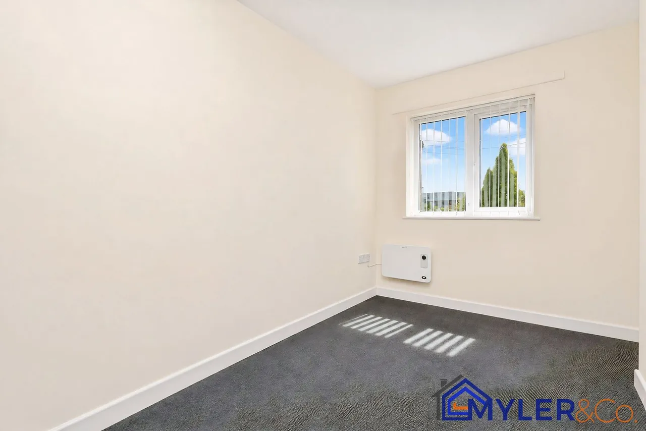 Hough Green Road, Widnes, photo 7