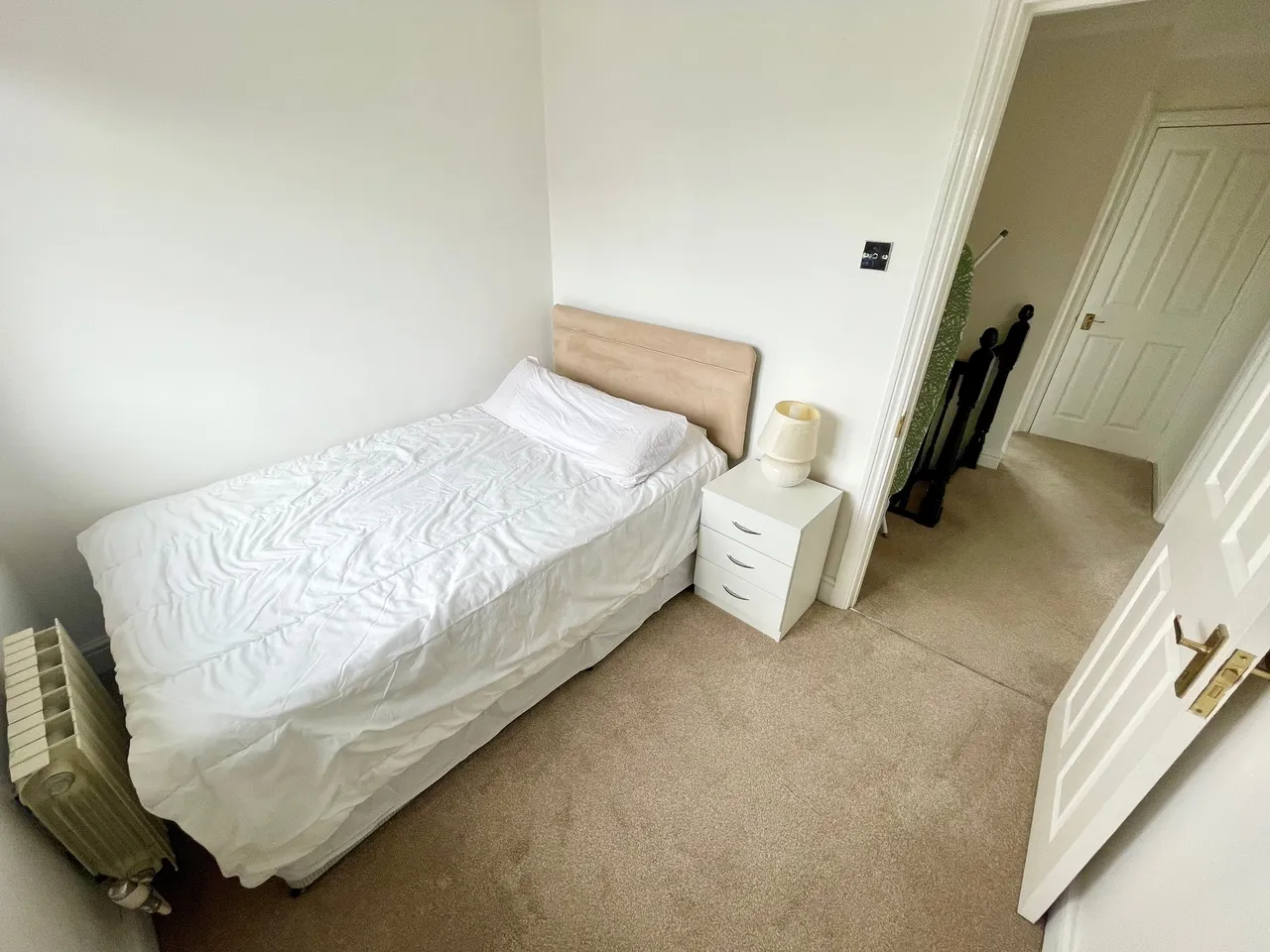 Rowington Close, LU2, photo 14