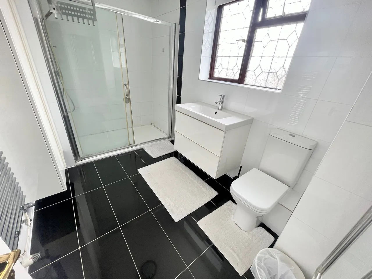 Rowington Close, LU2, photo 10