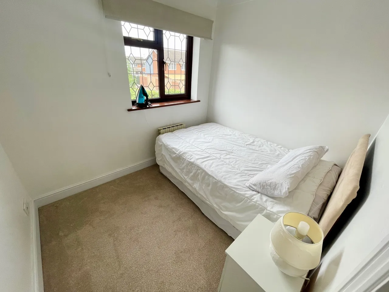 Rowington Close, LU2, photo 13