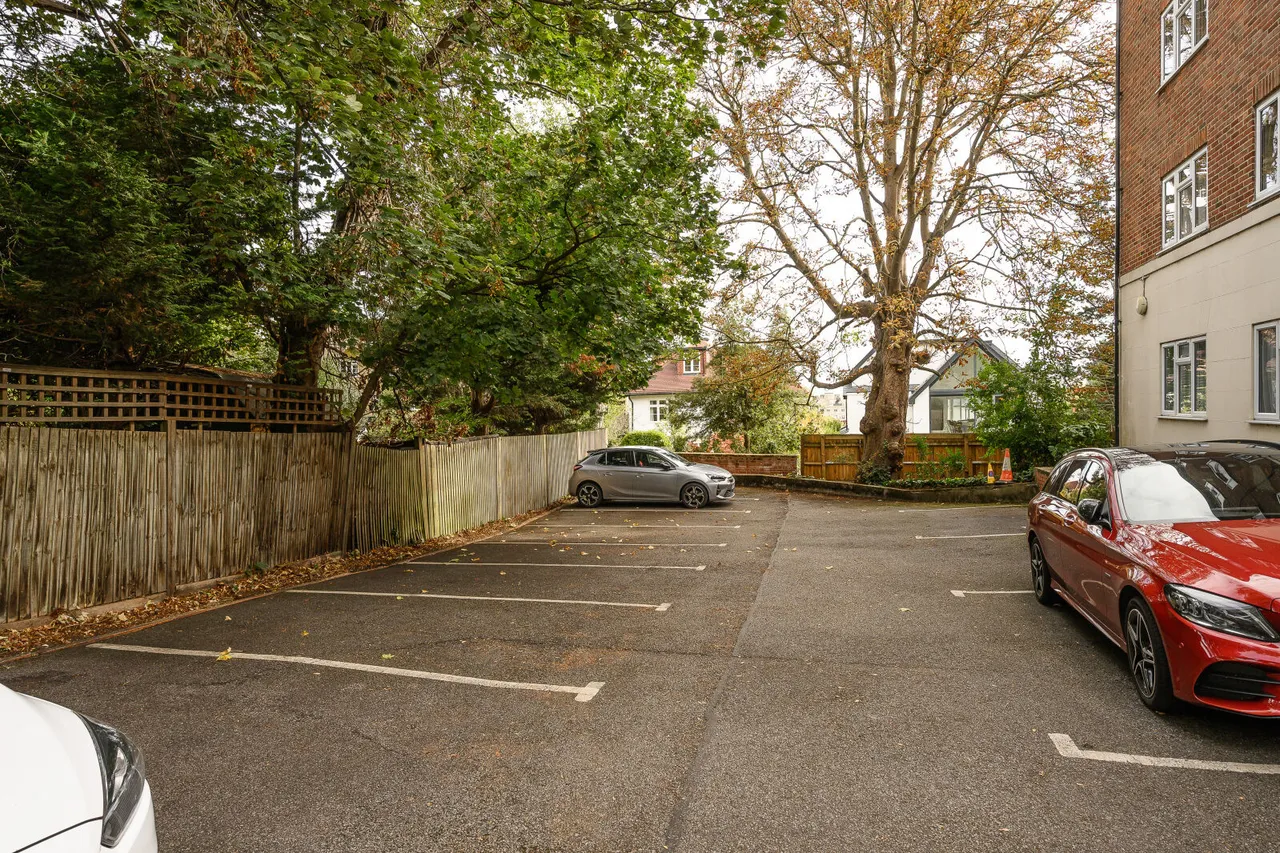 Sunnyside, Wimbledon Common, SW19, photo 10