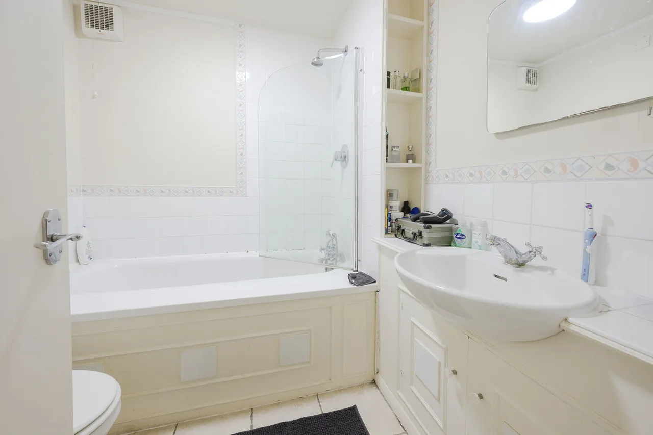 Sunnyside, Wimbledon Common, SW19, photo 8