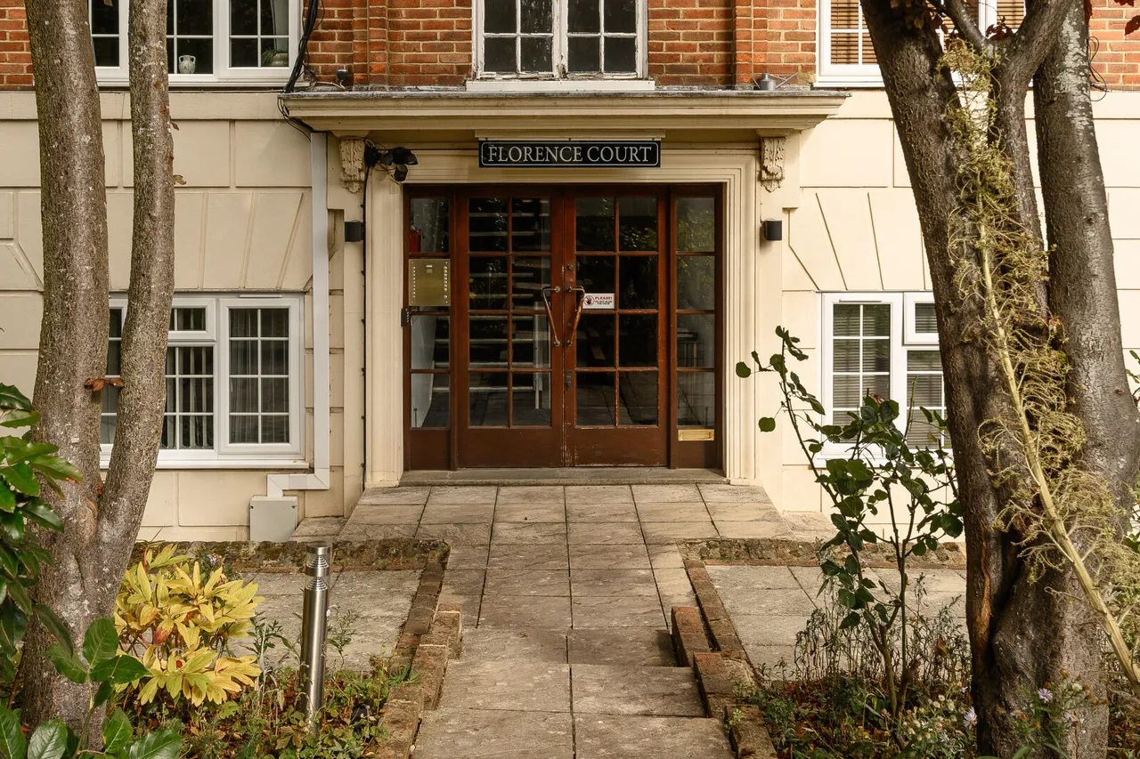 Sunnyside, Wimbledon Common, SW19, photo 9
