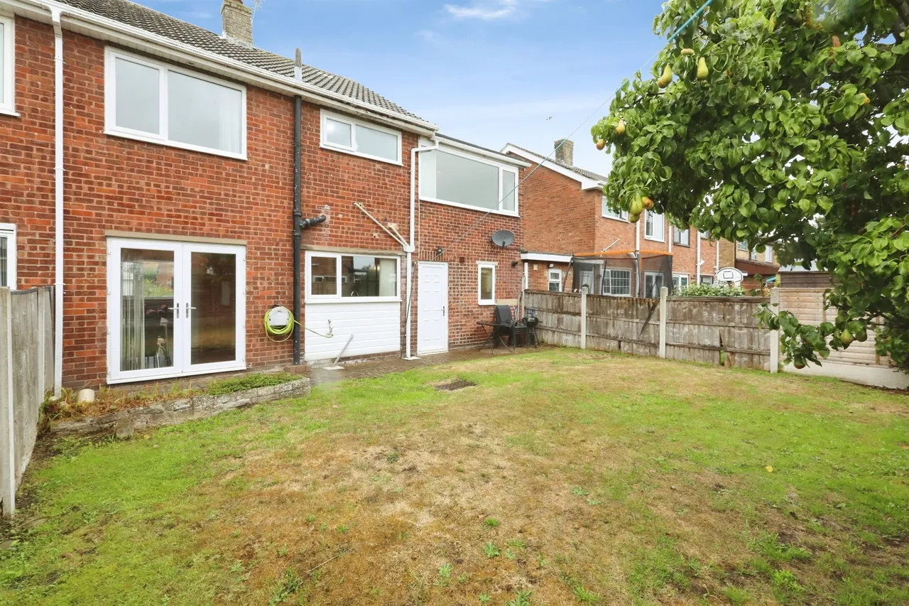 Braemar Road, Dunscroft, DN7, photo 18