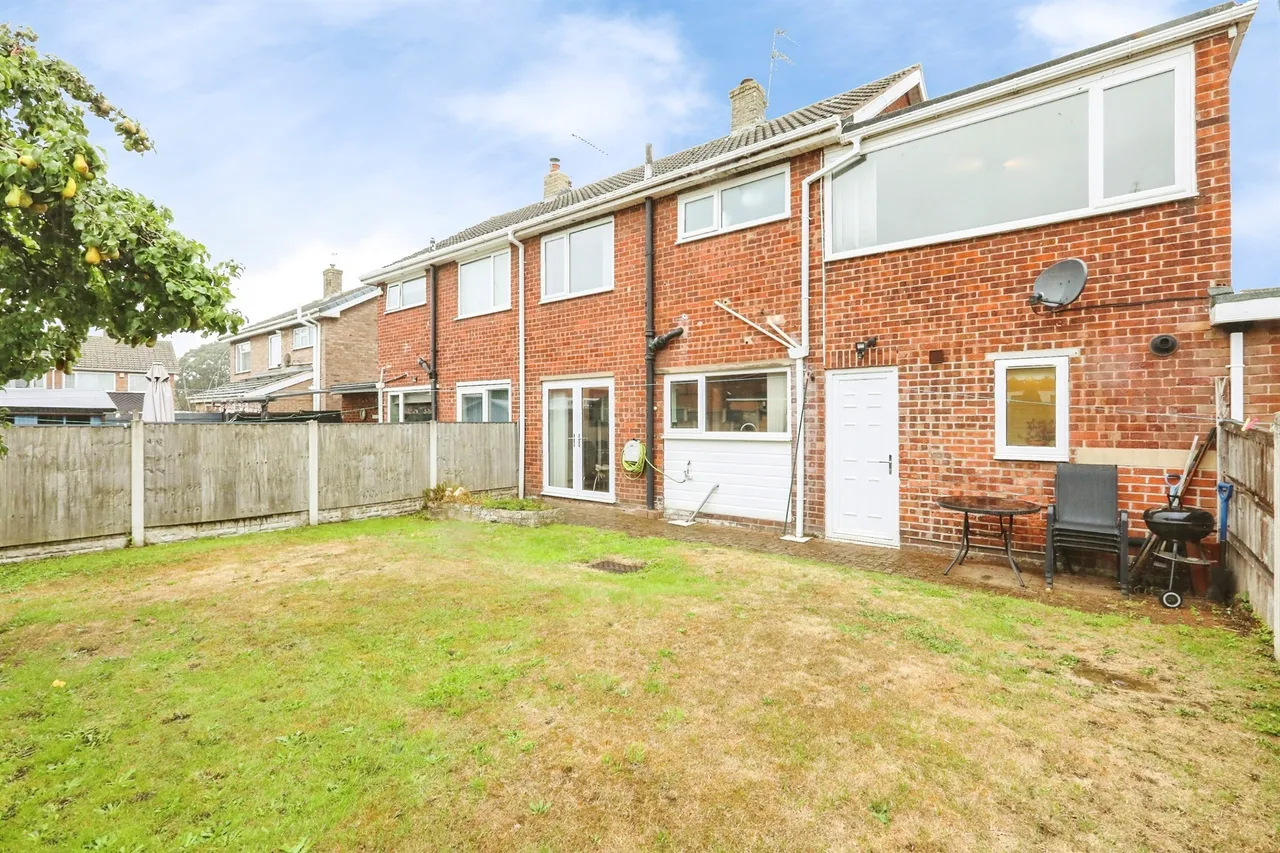 Braemar Road, Dunscroft, DN7, photo 17