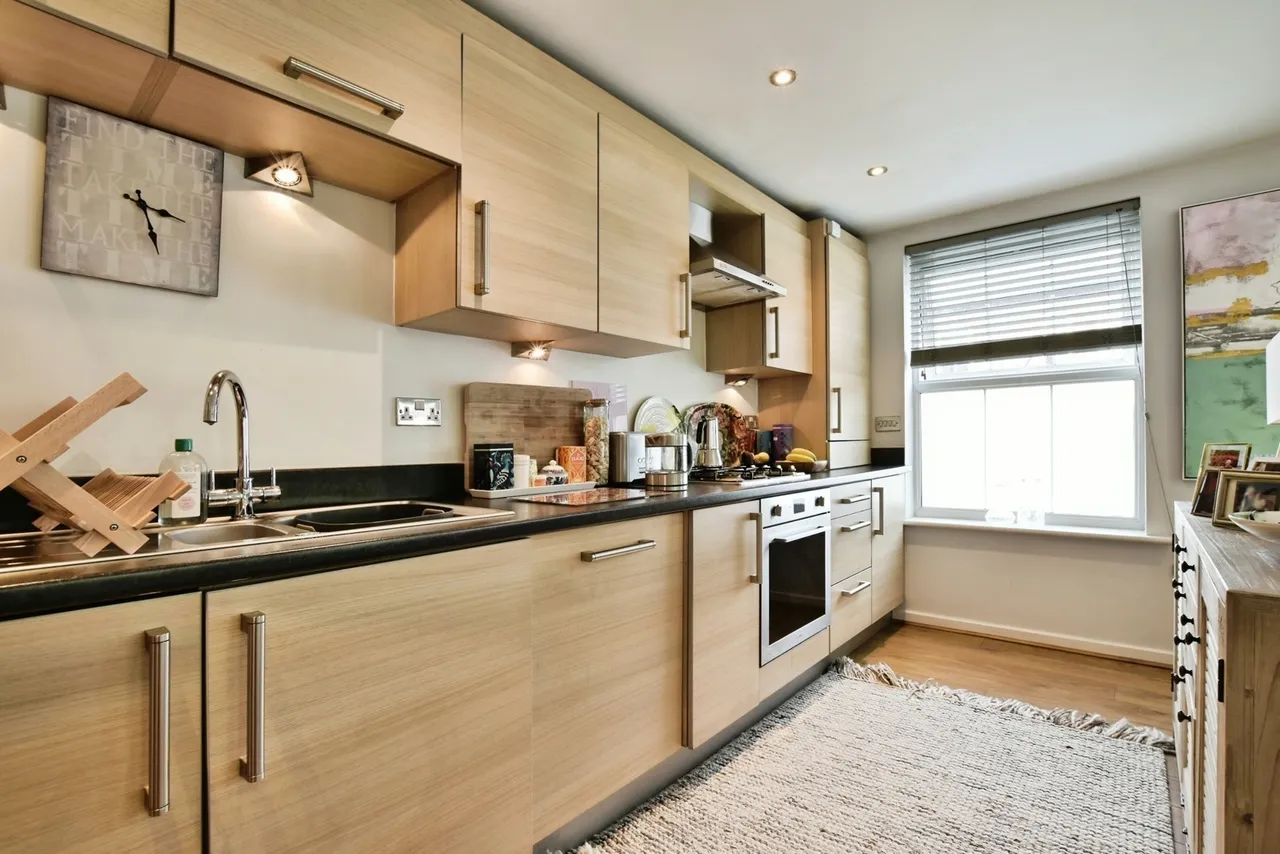 George Street, ALDERLEY EDGE, Cheshire, SK9, photo 15