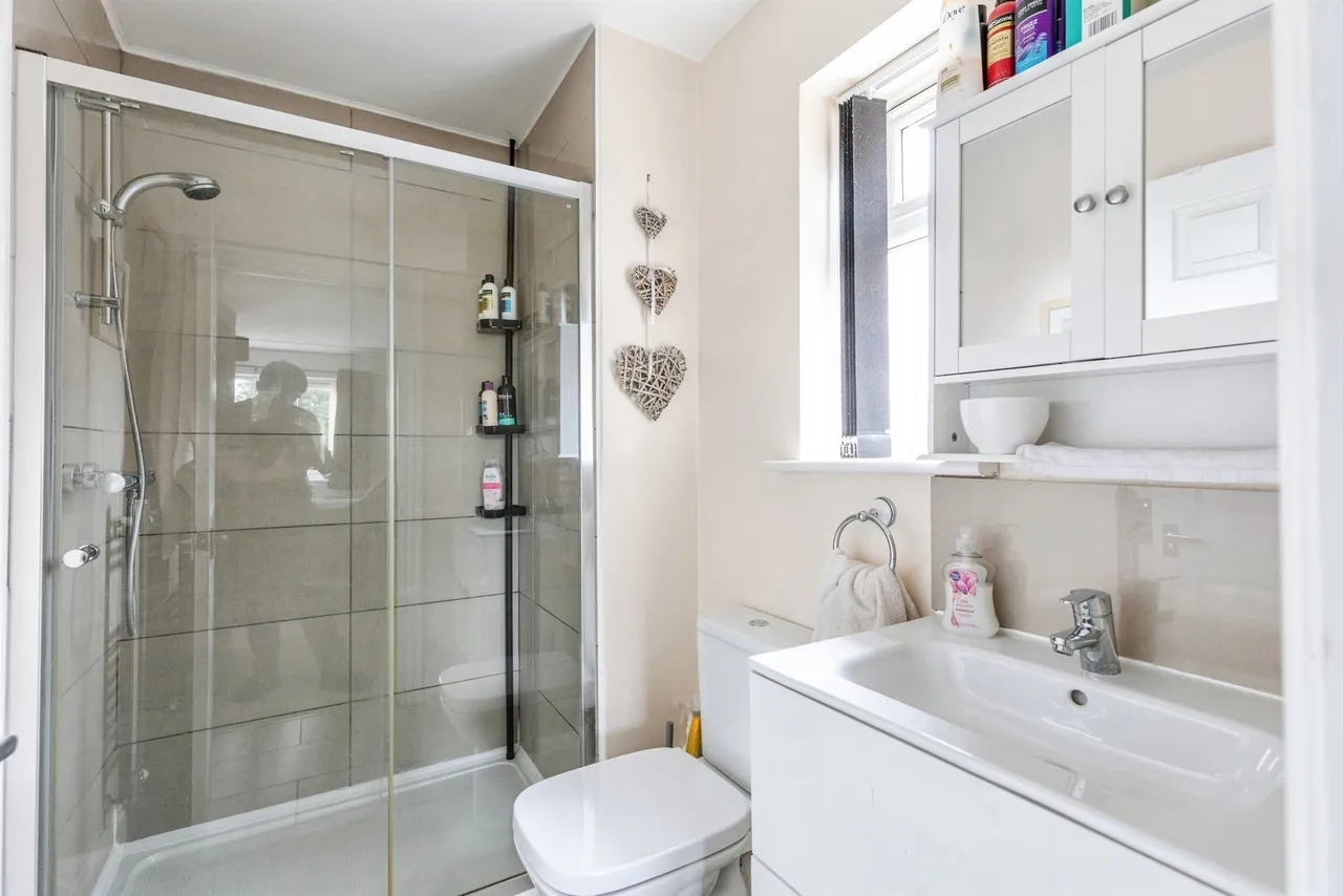 Denford Road, Ringstead, NN14, photo 8
