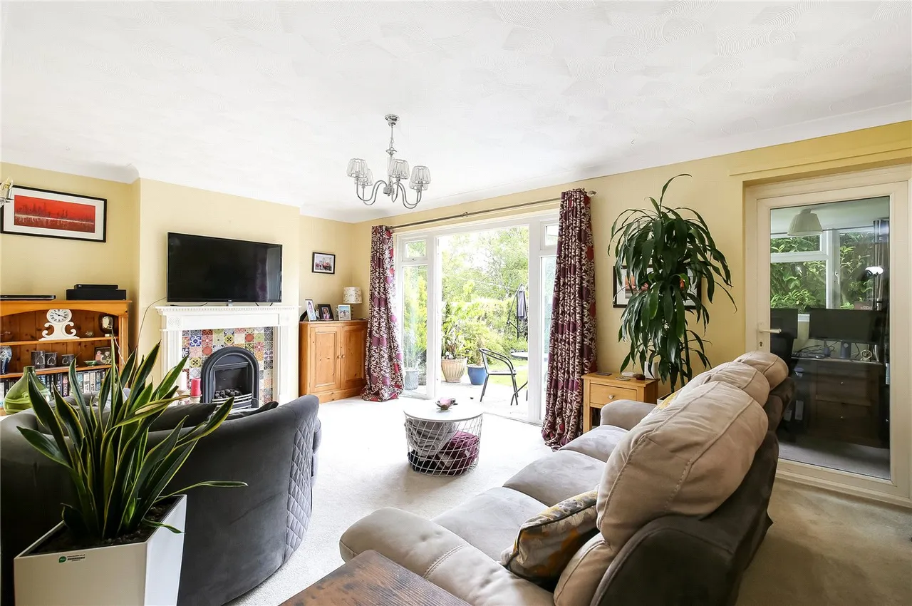 Bramshaw Close, Winchester, SO22, photo 2