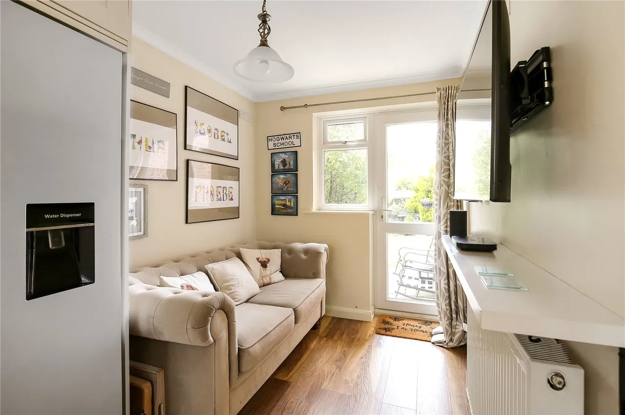 Bramshaw Close, Winchester, SO22, photo 9