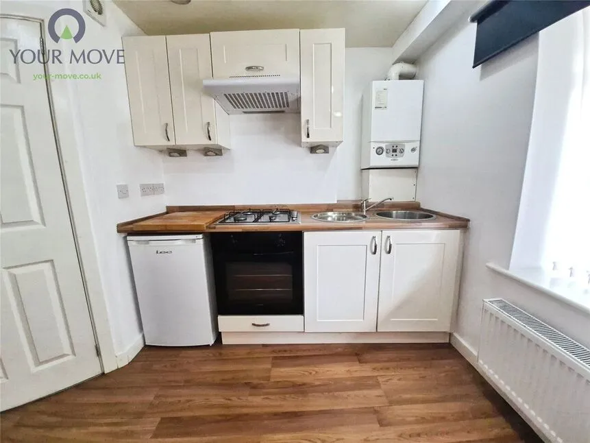 Skipton Road, Keighley, BD20, photo 3