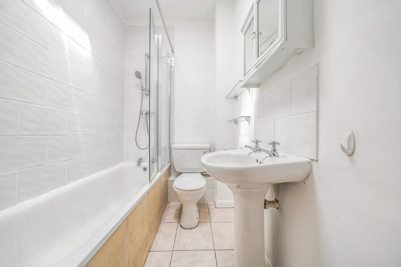 Chelverton Road, London, SW15, photo 7