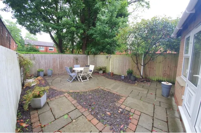 Dunmaston Avenue, Altrincham, WA15, photo 6