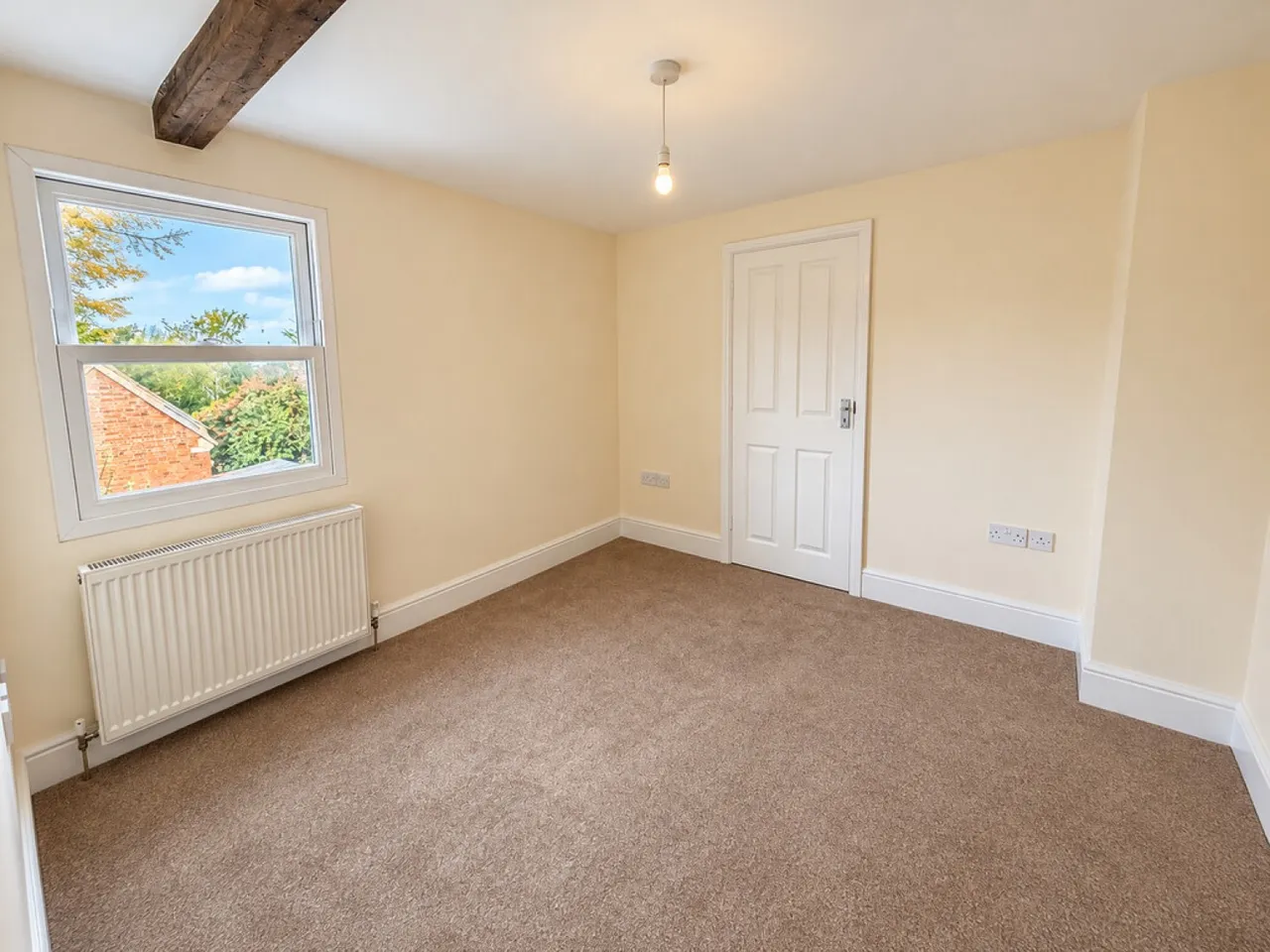 Bratton Road, Westbury, BA13, photo 8