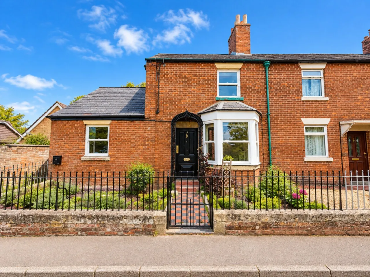 3 bed house to rent, Bratton Road, Westbury, BA13