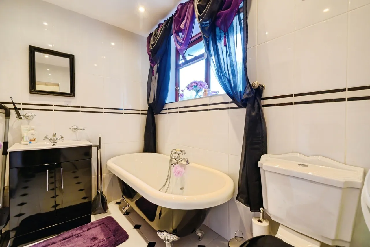 Brakesmere Grove, Worsley, Manchester, Greater Manchester, M28, photo 13