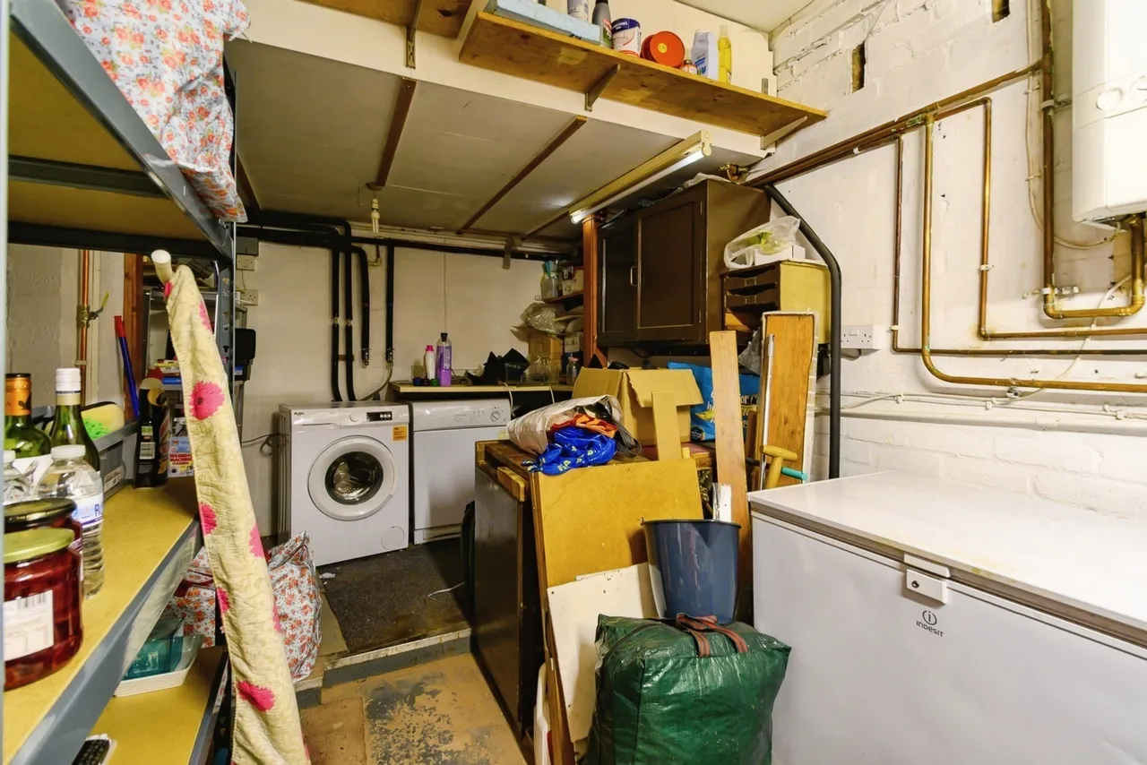 Brakesmere Grove, Worsley, Manchester, Greater Manchester, M28, photo 19