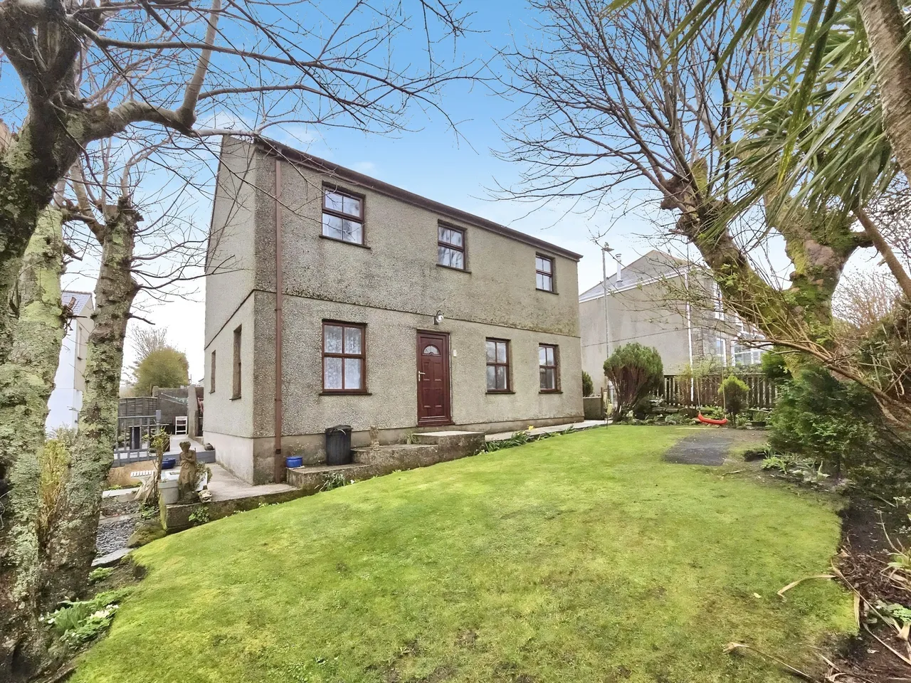 4 bed property for sale, Roseline Estate, Carnkie, TR13