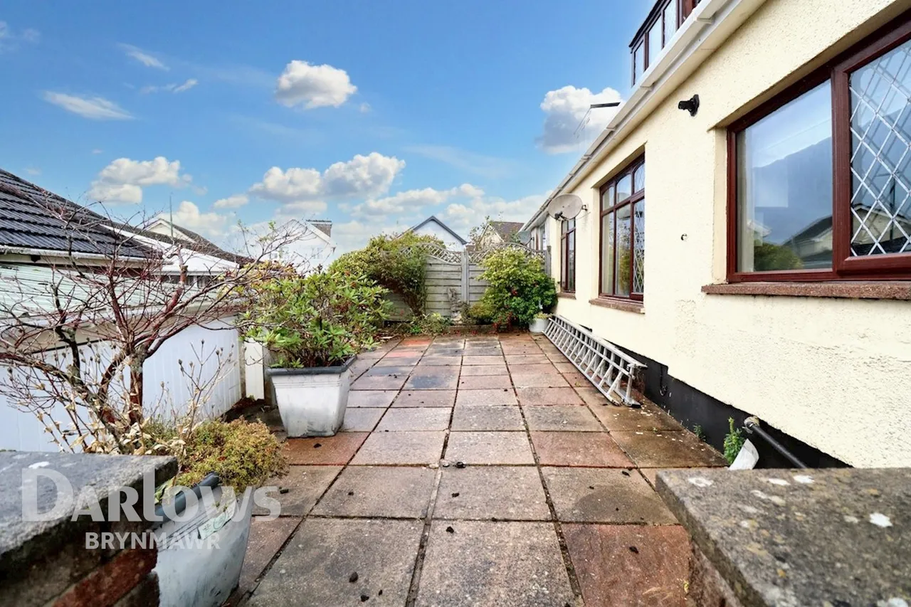 Highlands Road, Ebbw Vale, photo 14