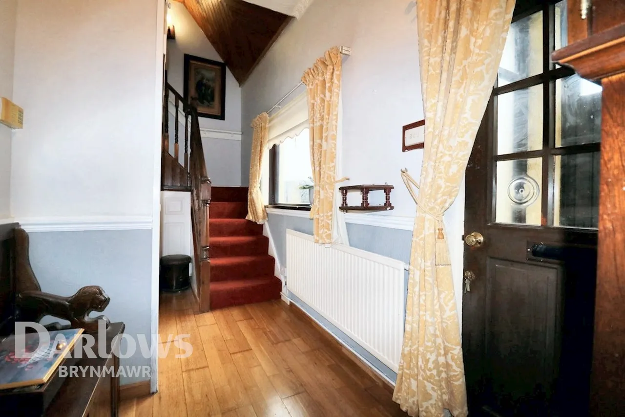 Highlands Road, Ebbw Vale, photo 9