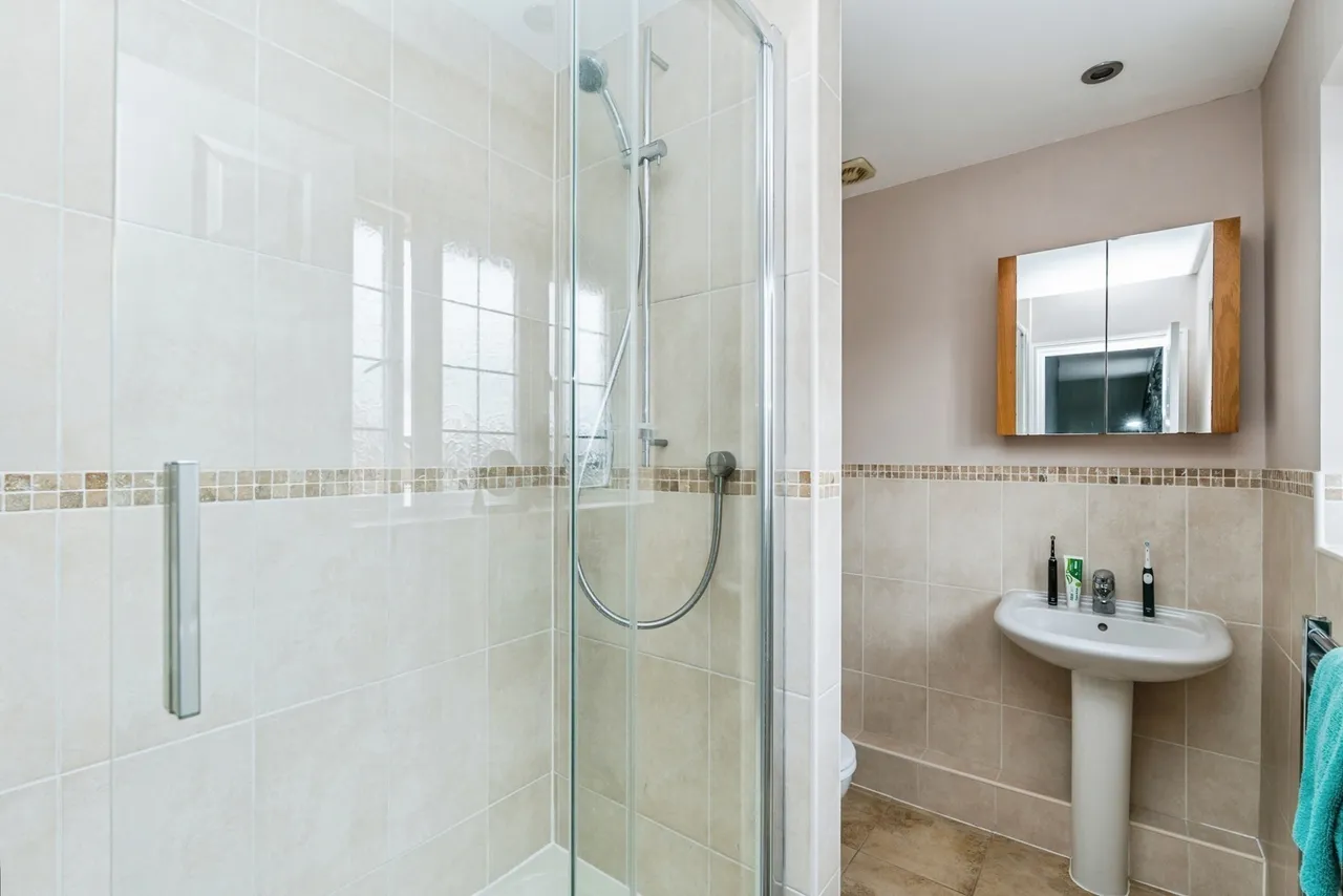 Kathryn Close, Totton, SO40, photo 23