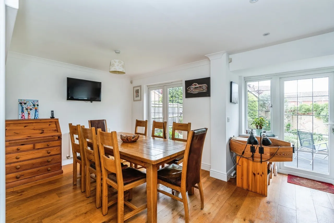 Kathryn Close, Totton, SO40, photo 14
