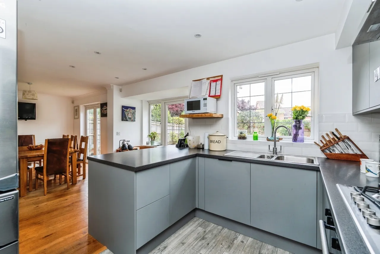 Kathryn Close, Totton, SO40, photo 5