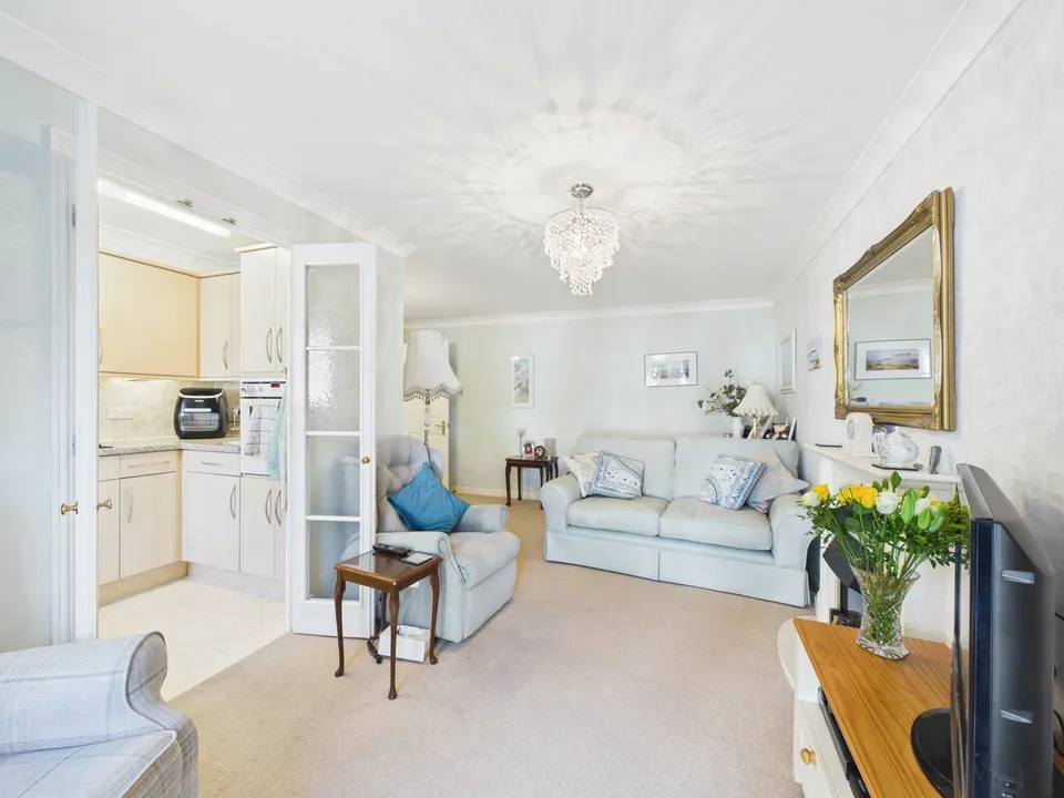 Kings Road, Horsham, photo 8