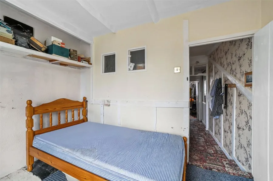 with 2 bedrooms in Debden, Nr Saffron Walden, CB11, photo 8
