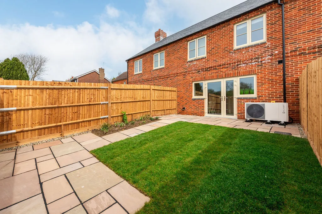 Stubbs Close, Stewkley, LU7, photo 13
