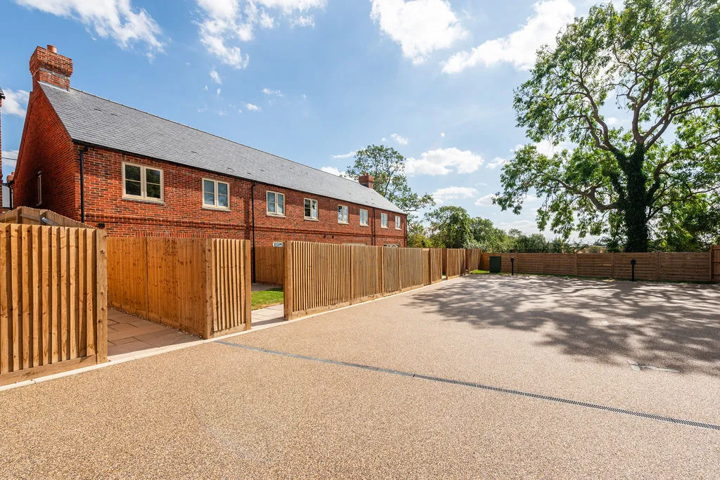 Stubbs Close, Stewkley, LU7, photo 18