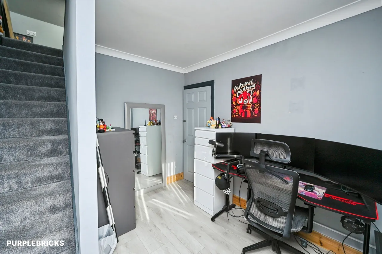 Healdswood Street, Sutton-In-Ashfield, NG17, photo 24