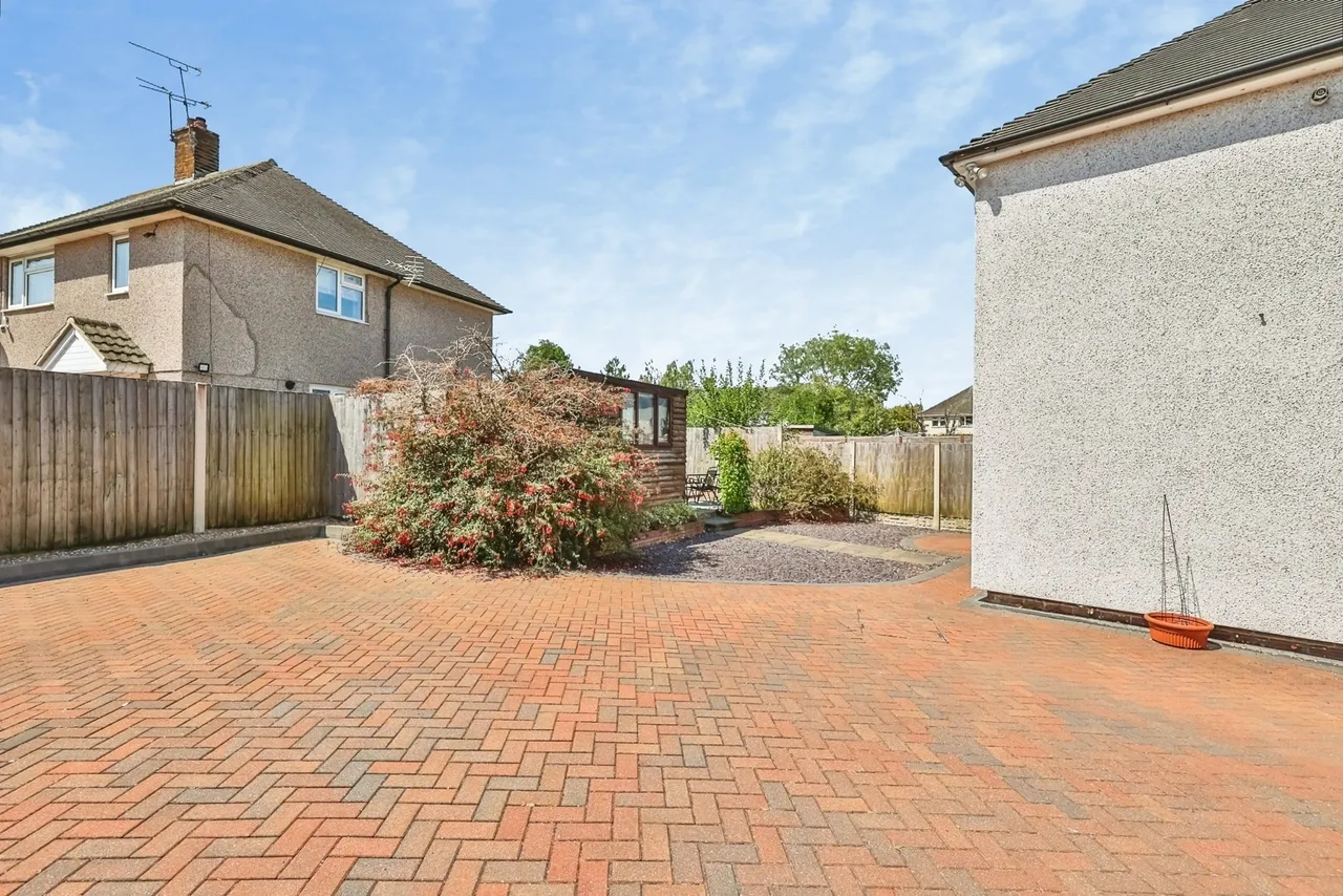 Green Lane, Clifton, Nottingham, NG11, photo 17