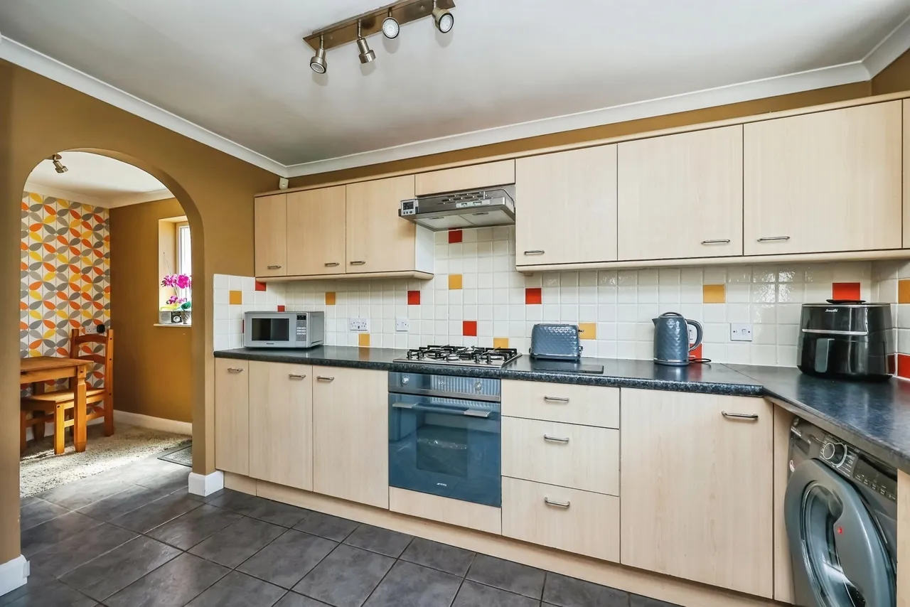 Green Lane, Clifton, Nottingham, NG11, photo 5