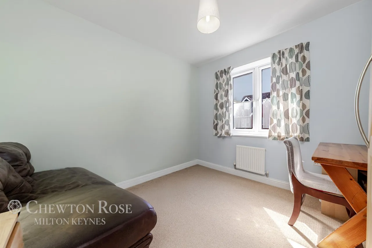 Freyberg Drive, Aylesbury, photo 39