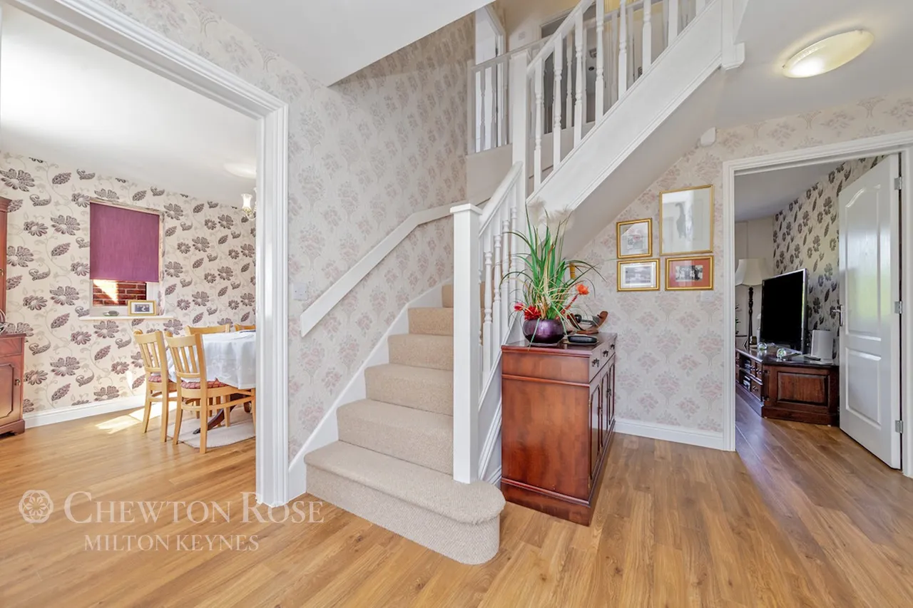 Freyberg Drive, Aylesbury, photo 6