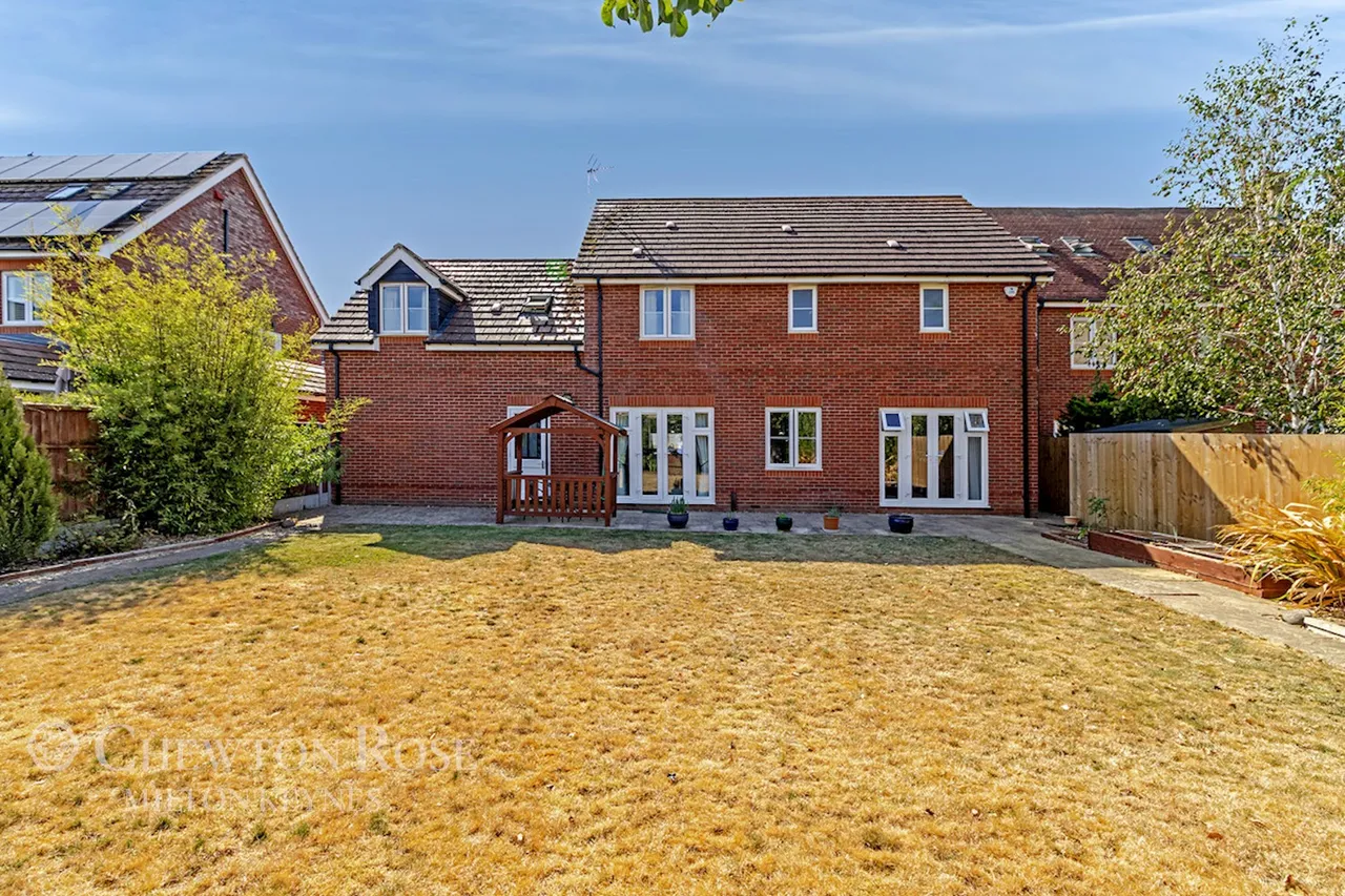 Freyberg Drive, Aylesbury, photo 42