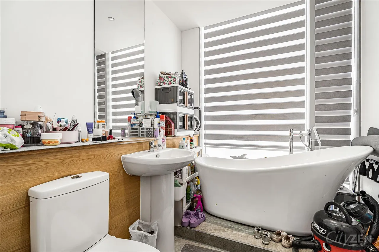 6 Little Thames Walk, London, SE8 3FB, photo 6
