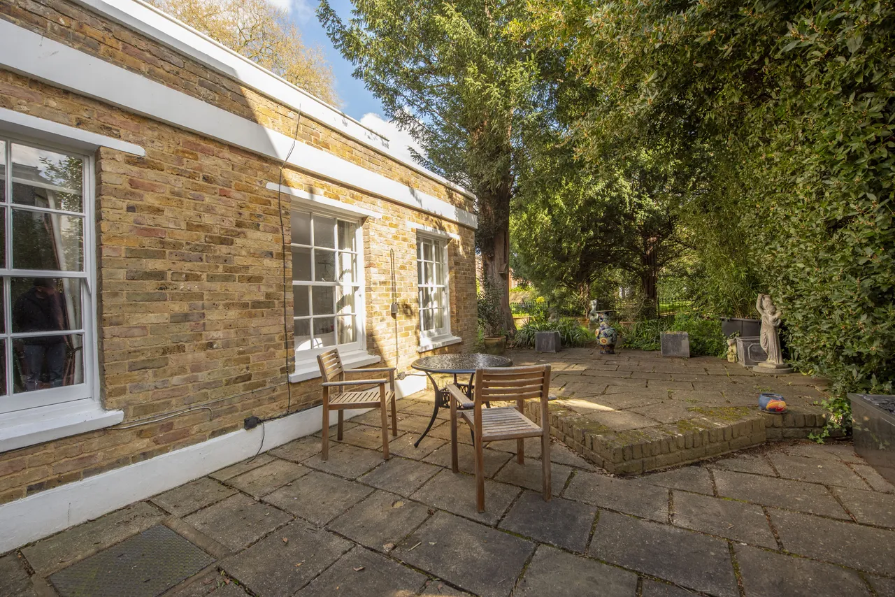 Hampton Court Road, Hampton, TW12, photo 10