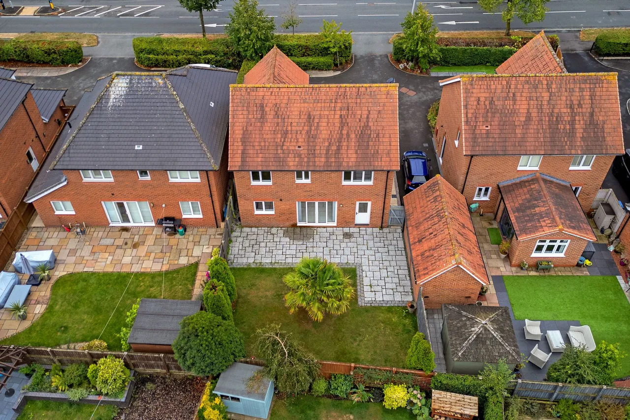 Lunts Heath Road, Widnes, Widnes, WA8 5BD, photo 19