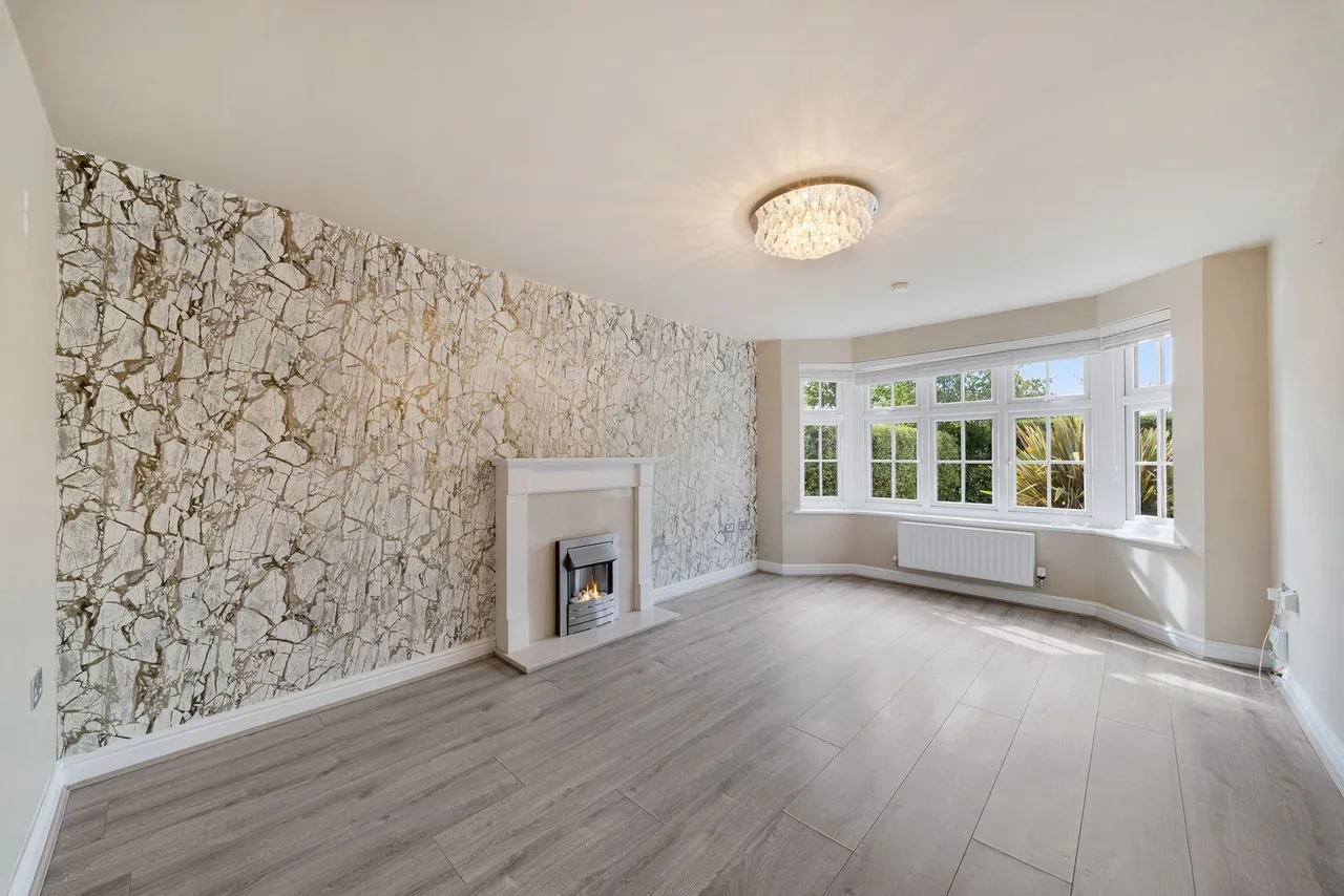 Lunts Heath Road, Widnes, Widnes, WA8 5BD, photo 2