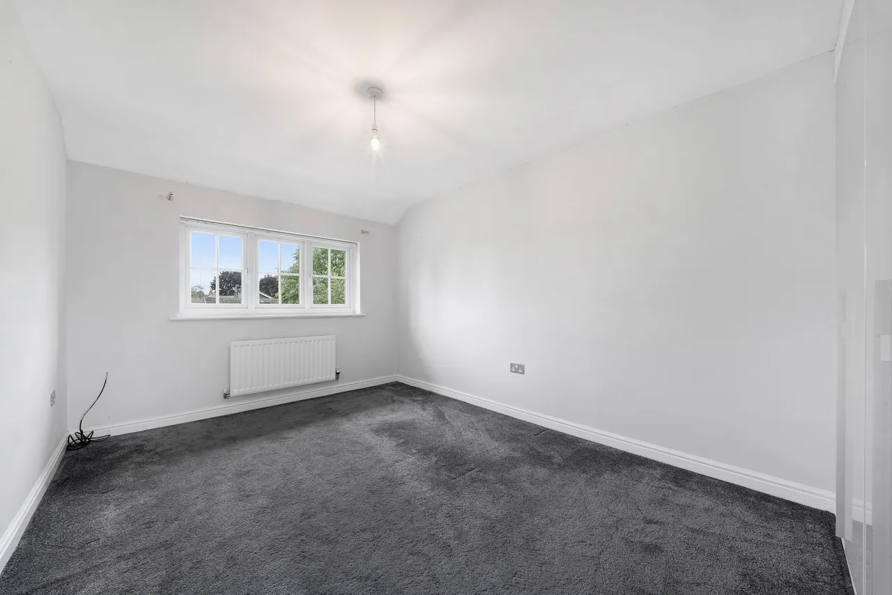 Lunts Heath Road, Widnes, Widnes, WA8 5BD, photo 14