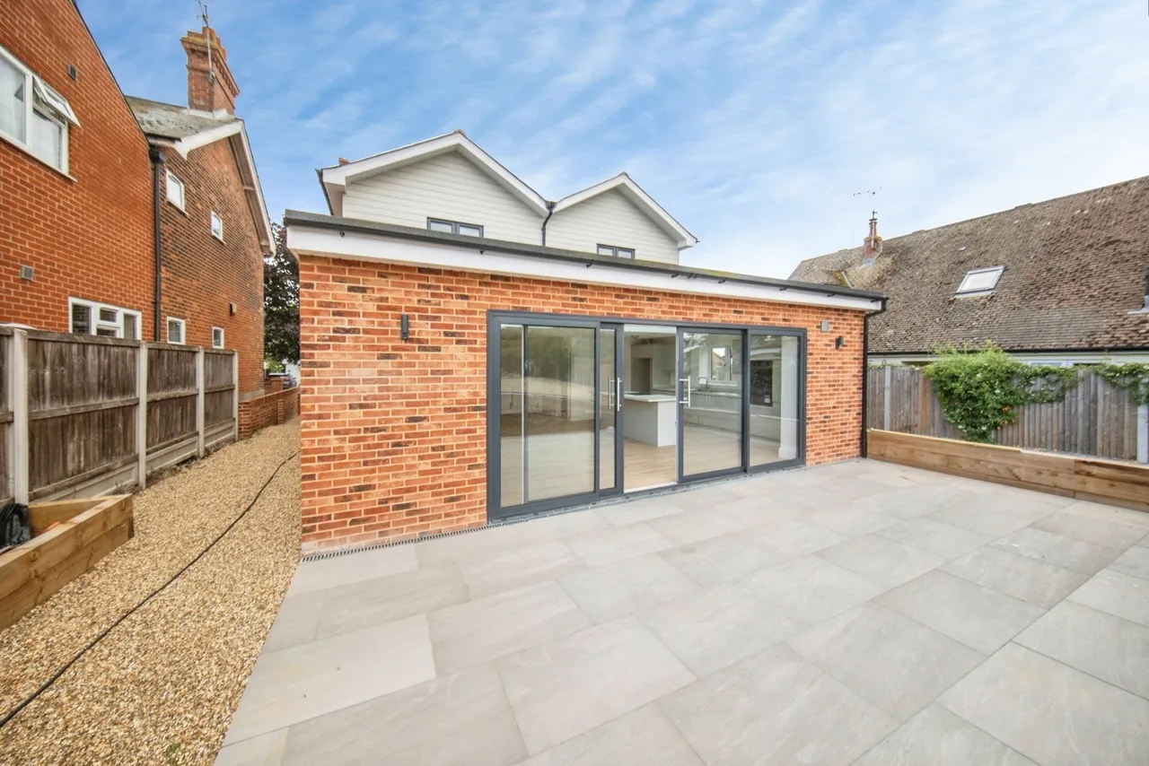 Victory Road, West Mersea, Colchester, Essex, CO5, photo 2