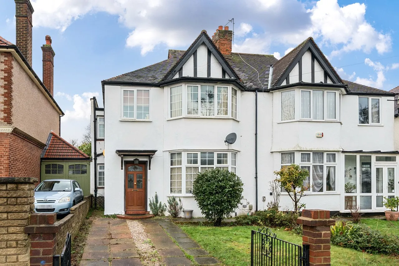 4 bed house for sale — Perry Rise, SE23