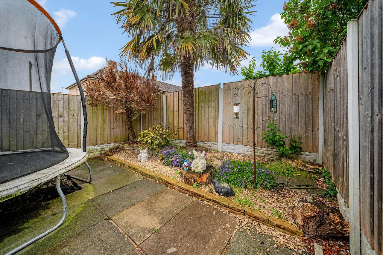 Canterbury Road, Widnes, Widnes, WA8 8QJ, photo 15