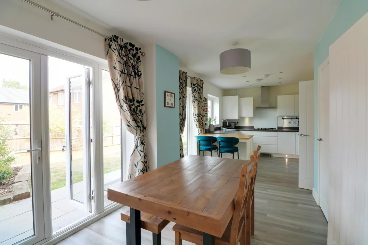 William Brereton Way, Henhull, photo 4