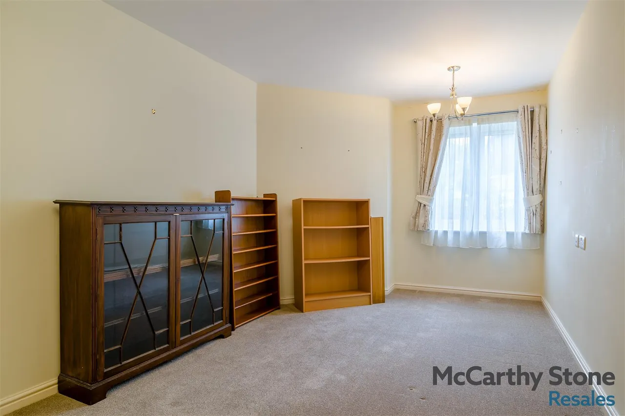 Marlborough Road, Cardiff, CF23, photo 13